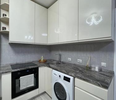 Maliyevtsy Apartment | Cozy apartment in the center