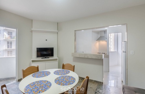 Centro Apartment | Cozy Apartment Just 300 m From the Beach - Eec0403