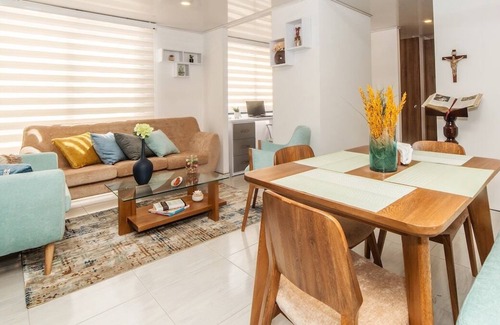 Funza Apartment | Cozy Apartment with Office - 30' from the AIRPORT