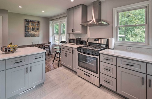 Skyland Cottage | Cozy Arden Cottage, 2 Mi to Lake Julian Park!