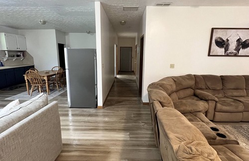 Templeton House | Cozy barn nestled on a 5-acre hobby farm, just 15 minutes from Purdue