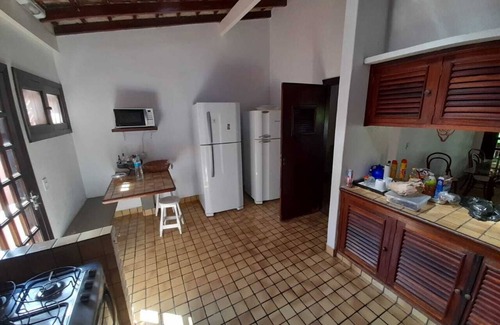 Praia da Fortaleza House | Cozy beach house with terrace, barbecue, 100 meters from the beach.