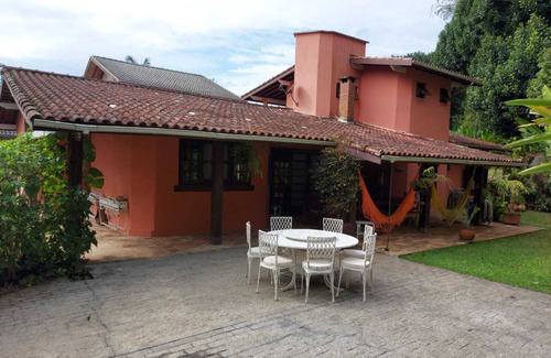 Praia da Fortaleza House | Cozy beach house with terrace, barbecue, 100 meters from the beach.