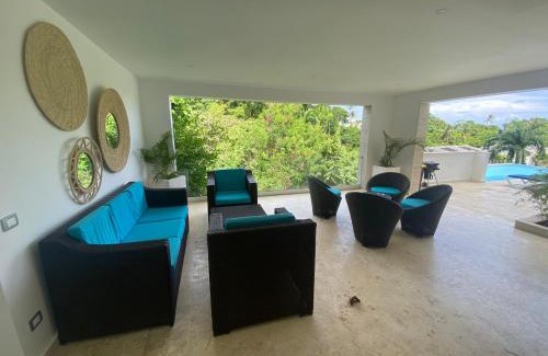 Las Terrenas Apartment | Cozy Beachfront Condo-2 Pools-Lounge-Tropical-View-Tennis Court