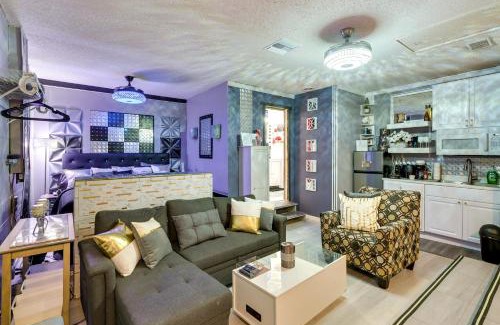 Seffner Community Alliance Apartment | Cozy Brandon Vacation Rental with Shared Pool!