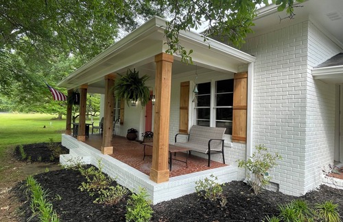 Palmetto House | Cozy brick farmhouse within walking distance to Serenbe. Pet-Friendly!
