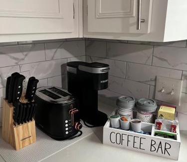 Columbus House | Cozy Brick Ranch Home owned and operated by an Army Soldier!