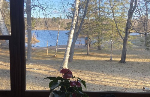 Hayward Cabin | Cozy Cabin #5 formally Birch Point Resort. Individually owned cabins.