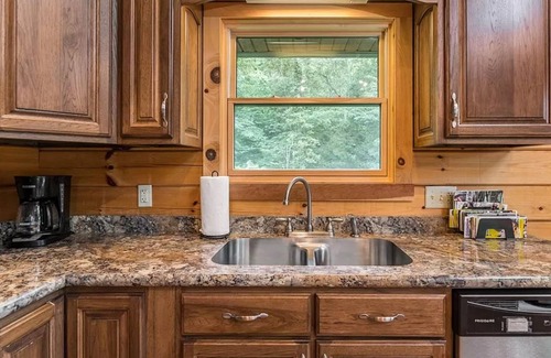 French Lick Cabin | Cozy Cabin - Close to French Lick and Patoka Lake