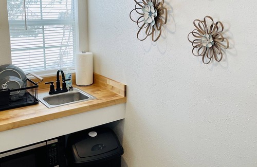 Post Falls Cabin | Cozy cabin in the trees