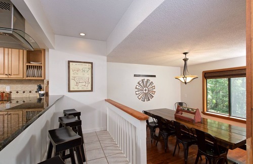 Rising Fawn Cabin | Cozy Cabin In The Woods