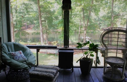 Aiken Cabin | Cozy Cabin nestled by picturesque 3.4ac Lake. Close to Stableview and downtown.