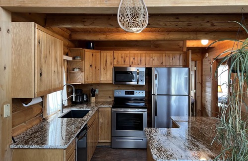 Glacier View Meadows Cabin | Cozy Cabin - only 35min to Fort Collins and 3min to DU Mountain Campus