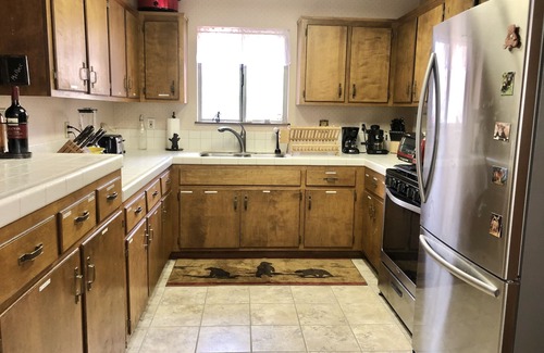 Sugarloaf Cabin | Cozy Cabin Vibes with Fireplace & Hot Tub