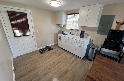 Ringgold Cabin | Cozy cabin with AC in Ringgold - Perfect for a getaway