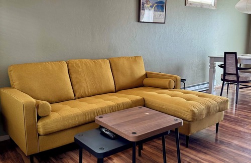 Dillon House | Cozy Cabin with Style