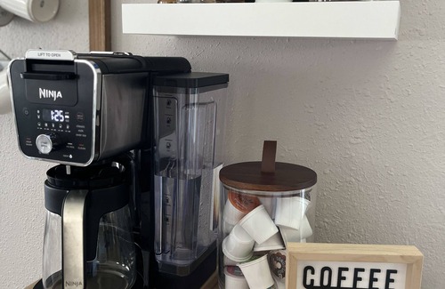 Lake Geneva House | Cozy Cape Cod in Lake Geneva - walking distance to Main St and Beach