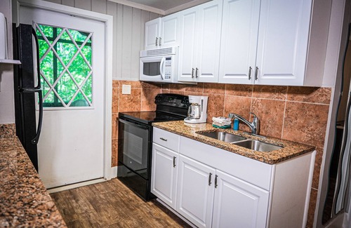 Pine Mountain Ski Chalet | Cozy chalet with screened in porch just miles from Wild Animal Safari