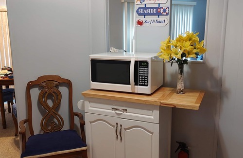 Zephyrhills West House | Cozy,clean, peaceful and safe.Conveniently located near rest, shopping, hospital