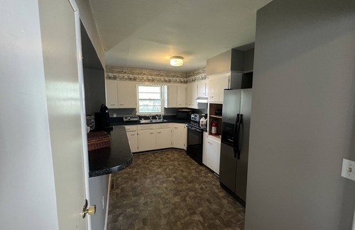 Kirksville House | Cozy, Clean & Pet-Friendly – Near Kirksville High