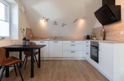 Mildstedt Apartment | Cozy coastal hut #3 in modern style