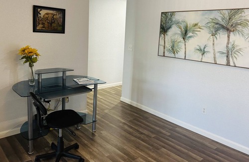 Turlock House | Cozy comfortable newly remodeled 3 bedrooms 2 bathrooms