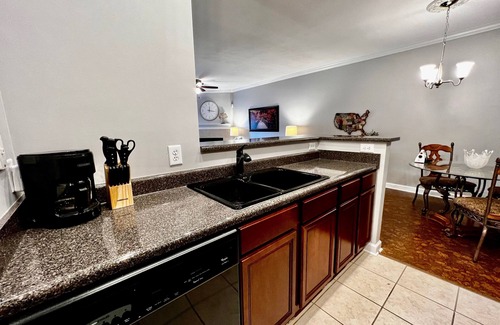 Indianapolis Condo | Cozy Condo in Carmel!