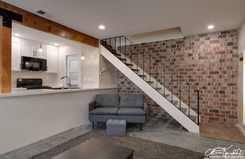 Davis Condo | Cozy Condo in Davis near Greenbelt & Park