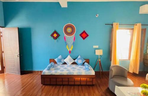 Haldwani Apartment | Cozy Corner by Tulsi Homestay