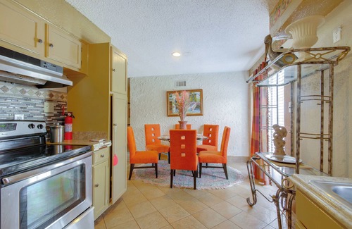 Whitehaven House | Cozy Corner in Memphis - 4 Miles to Graceland!