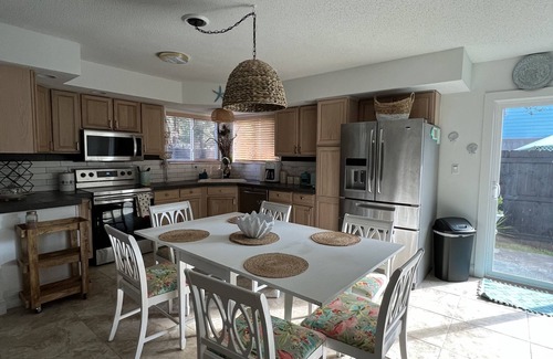 Little River Cottage | Cozy Cottage in a Fishing Village of Historic Little River