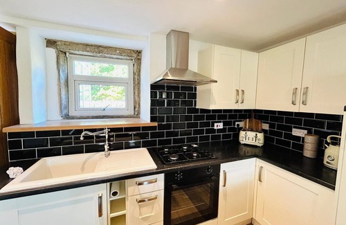 Hebden Bridge Cottage | Cozy cottage in Mytholmroyd nr Hebden Bridge