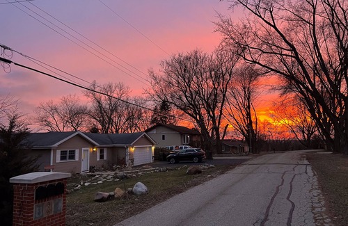 Powers Lake House | Cozy Cottage With Prairie & Lake Views Near Summer Activities & Lake Geneva
