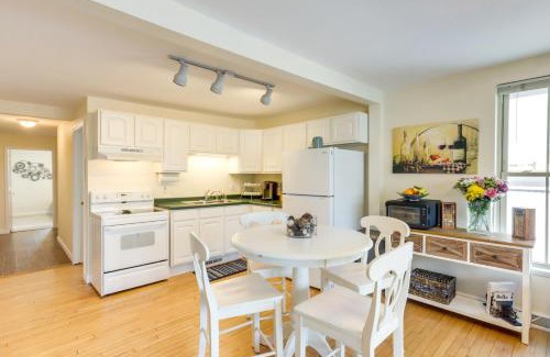 Delafield Apartment | Cozy Delafield Apartment - Walk to Lake!