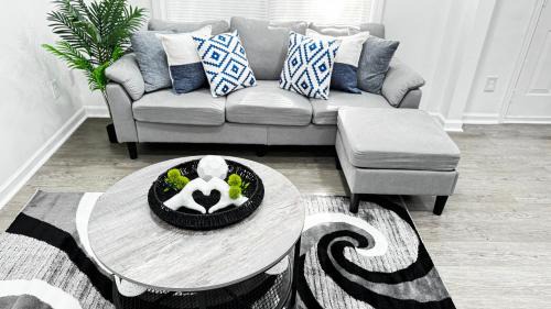 Paw Creek House | Cozy Escape, rooms in Charlotte