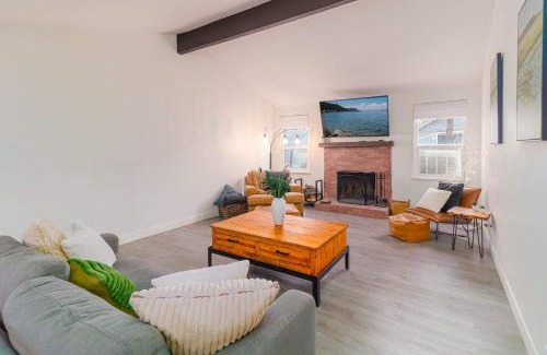 Sparks House | Cozy Family Haven in Sparks - Pet Friendly - Fenced Yard