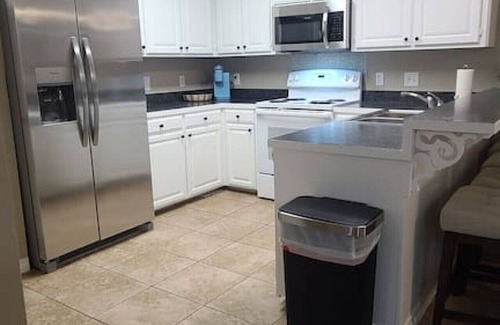 Hammond Apartment | Cozy family retreat close to downtown Hammond