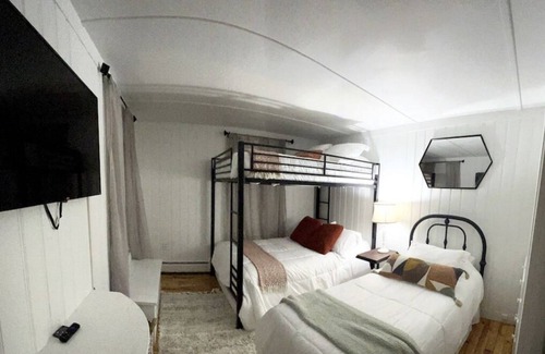 Franklin House | Cozy Franklin Home! Perfect for a family getaway!