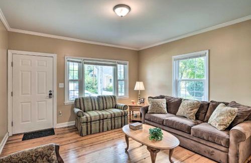 Parker House | Cozy Greenville Bungalow about 2 Mi to Downtown!