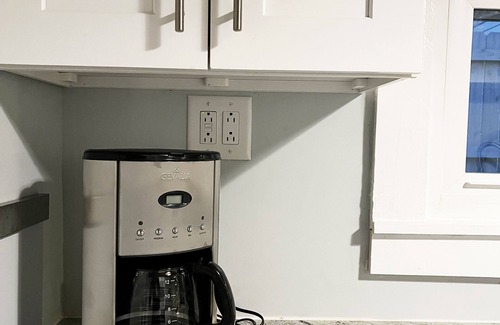 Durham House | Cozy, Historic Downtown Durham Home - 1/4 mile from American Tobacco Campus!