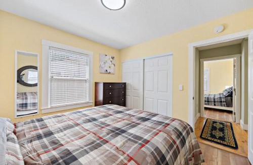 North Oak Park House | Cozy Home 7 minutes Walk to UC Davis Sacramento