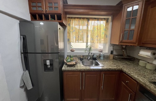 Dominicus House | Cozy home in Dominicus 5-Minutes walk from the beach