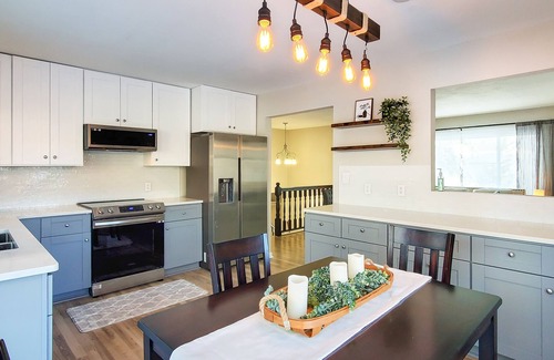Gem Lake House | Cozy home in White Bear lake area filled with natural light!