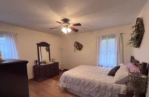 Little Switzerland House | Cozy home just off the Blue Ridge Parkway in Little Switzerland