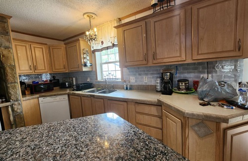 Pensacola House | Cozy Home Near Pensacola &Perdido Key Beaches, Next 2 NAS. Ideal 4Longterm stays