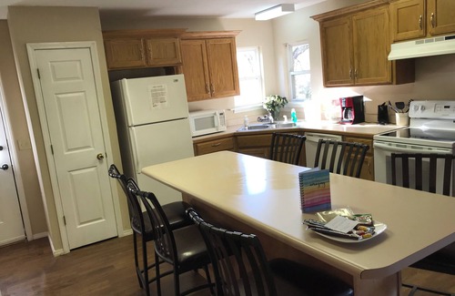 Lone Rock House | Cozy home nestled right on the White River boat ramp/great fishing.