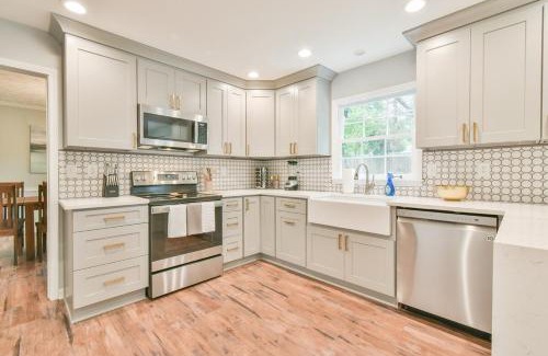 Lawrenceville House | Cozy Home with Arcade, Ping Pong & Fenced Backyard