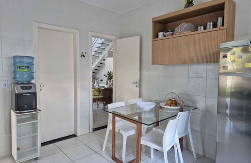 Centro House | COZY HOUSE, 5 AIR-CONDITIONED SUITES, POOL AND GOURMET AREA: PURE COMFORT!