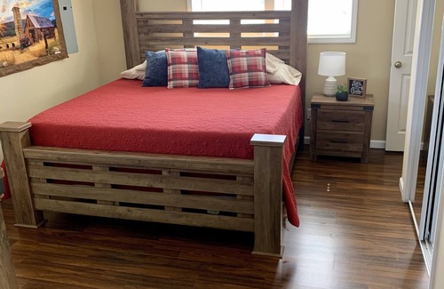 Oakland Other | Cozy house close to Mammoth Cave and Bowling Green