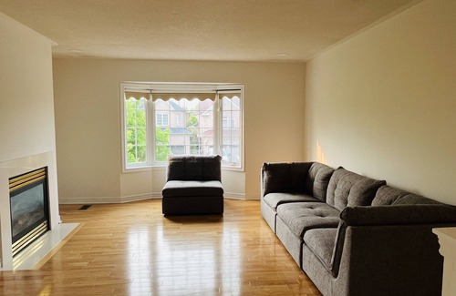 Newmarket House | Cozy house for a young family. Live in the Heart of It All!